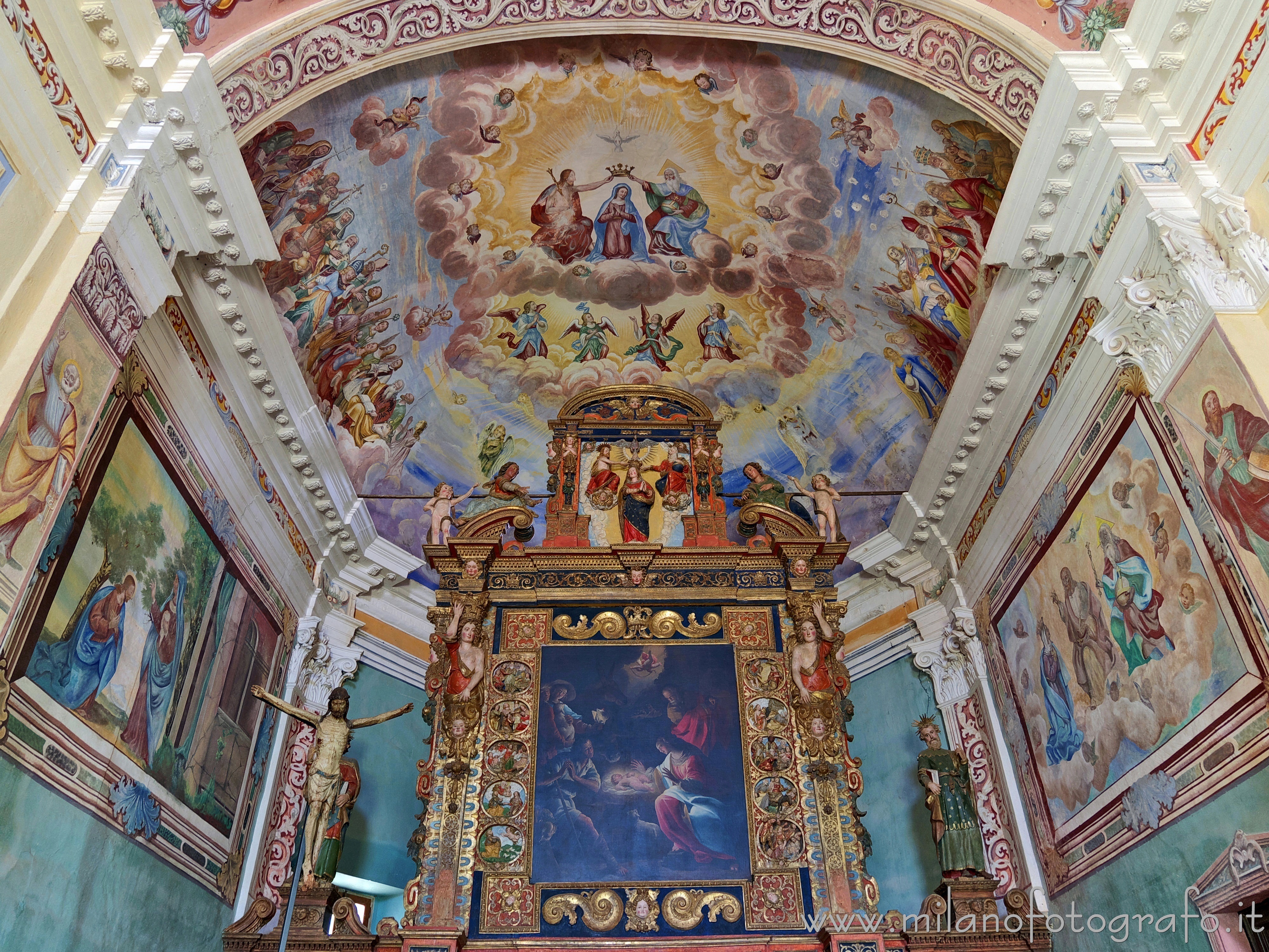 Valdilana (Biella) - Interno dell'abside della Chiesa grande del Santuario della Madonna della Brughiera